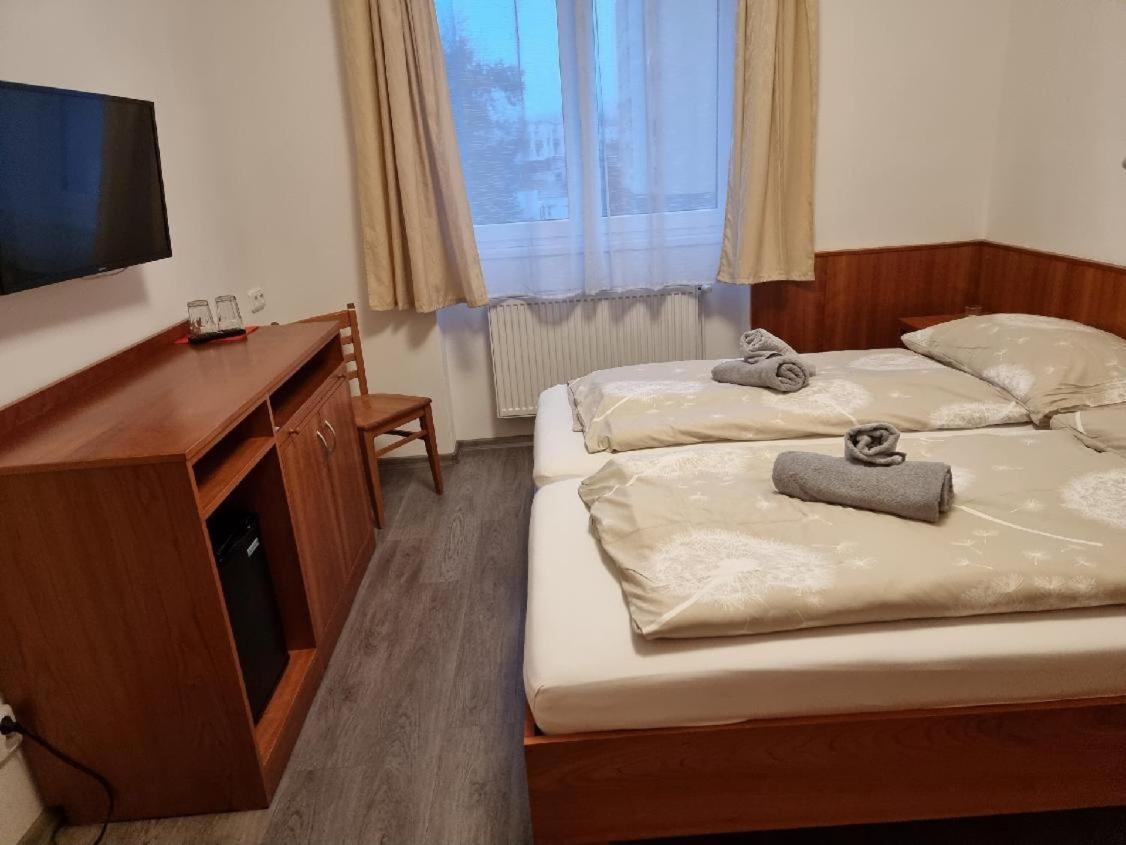 Hotel Pansky Dum Blovice Dış mekan fotoğraf