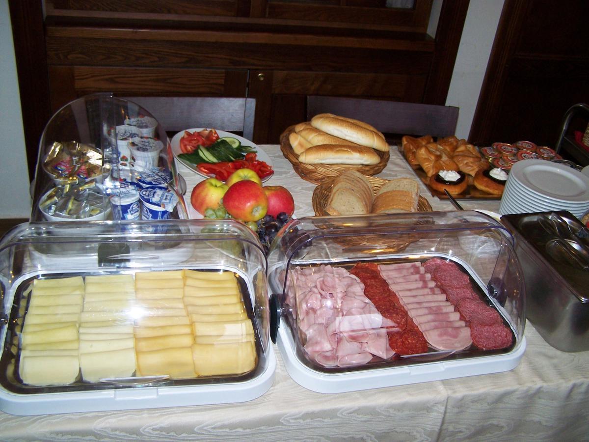 Hotel Pansky Dum Blovice Dış mekan fotoğraf